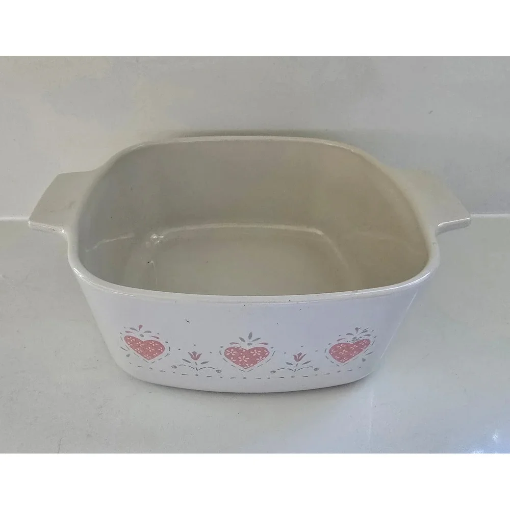 Corning Ware A-1 1/2-B 1.5 Liter Square Casserole Dish Pink Hearts Floral